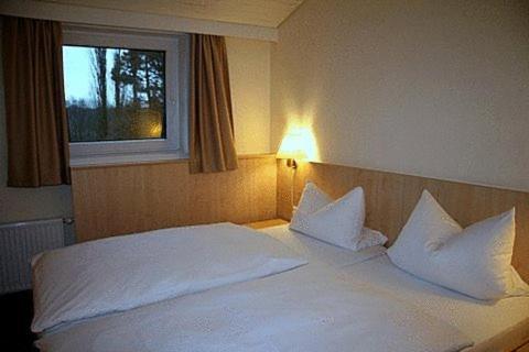 Landhaus Berger Guest House Feldhausen Room photo
